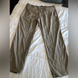 Nike Dry-Fit Men’s Golf Pants